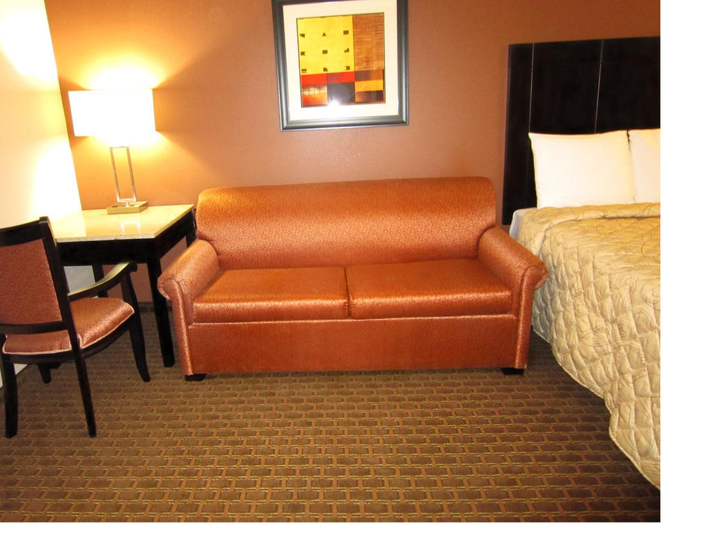 Red Carpet Inn And Suites Monmouth Junction Kamer foto