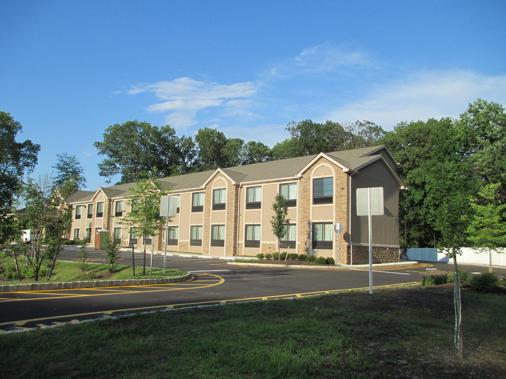Red Carpet Inn And Suites Monmouth Junction Buitenkant foto