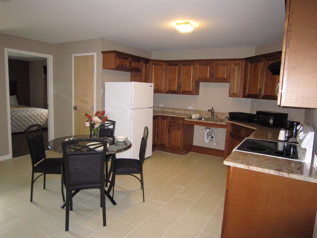 Red Carpet Inn And Suites Monmouth Junction Kamer foto